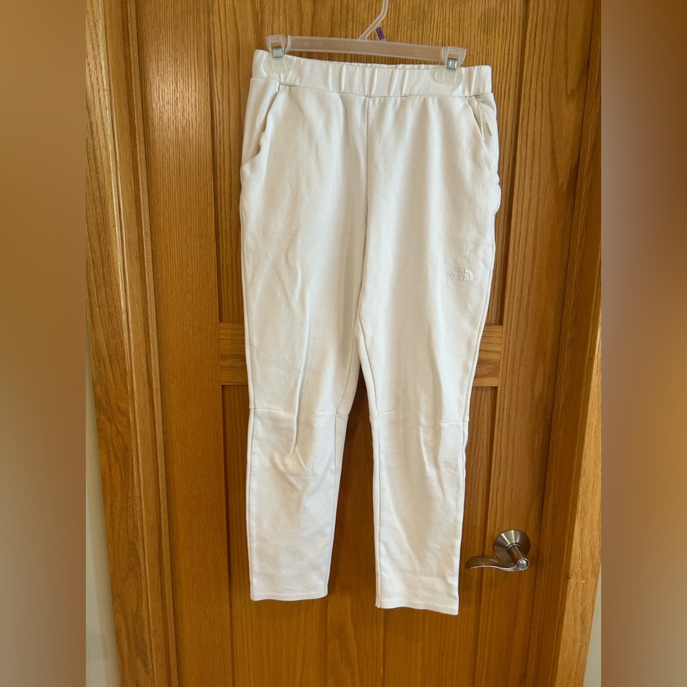 The North Face Slim Fit Women’s White Sweatpants S